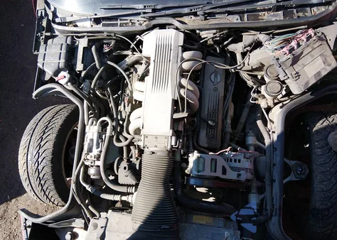 1991 Chevrolet Corvette из США, поврежденный, VIN 1G1YY3382M5112833